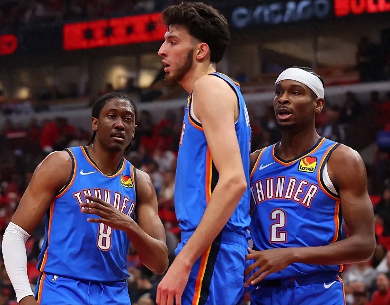 更是围绕 更是围绕