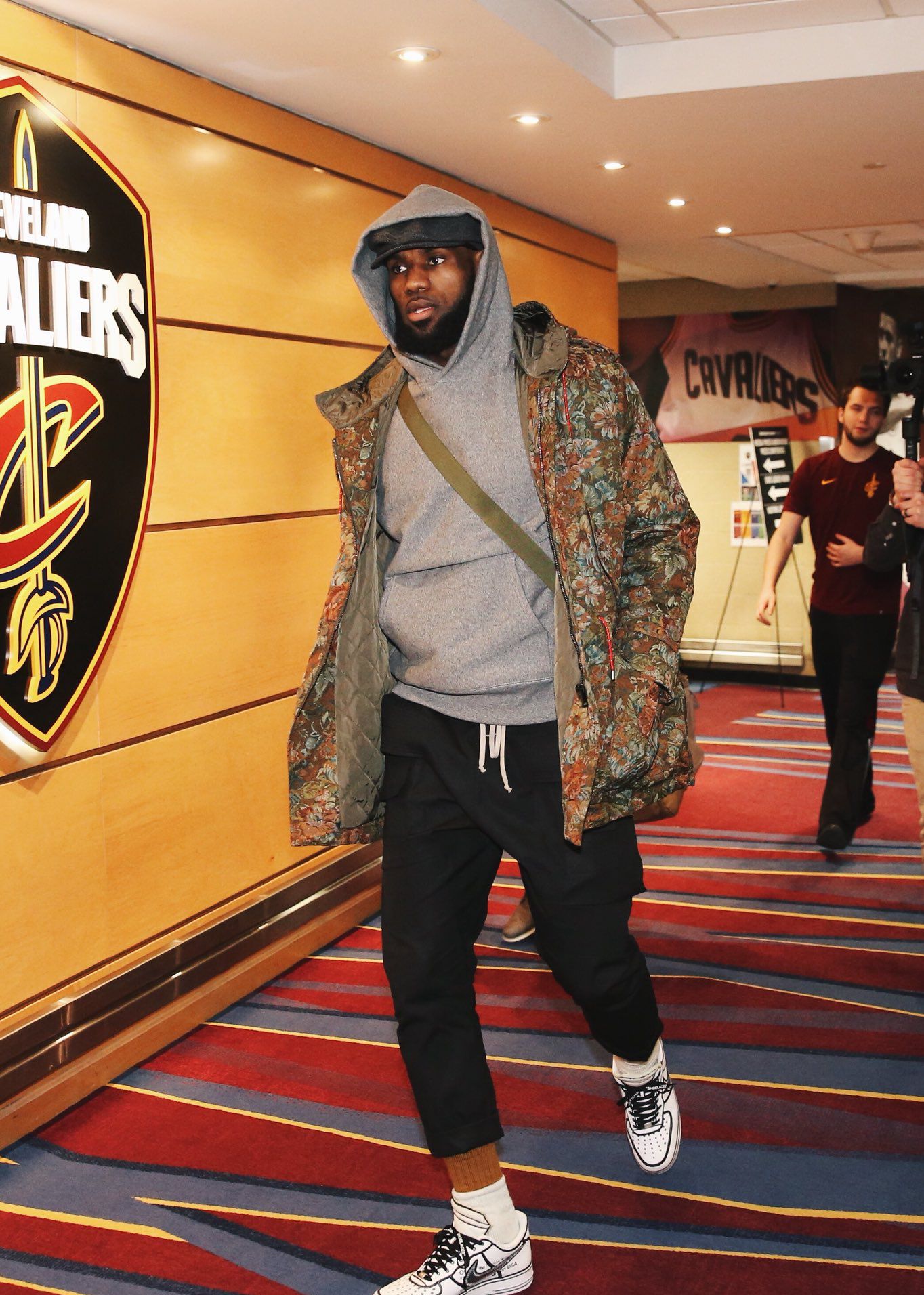 向前传递 向前传递