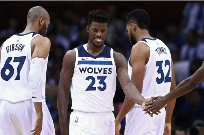 典酒店以更 典酒店以更